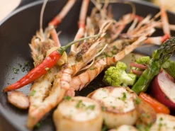 ORYOKI Gusseisenpfannen*Gusseisen Bratpfanne NakedPan, 24 cm, OIGEN