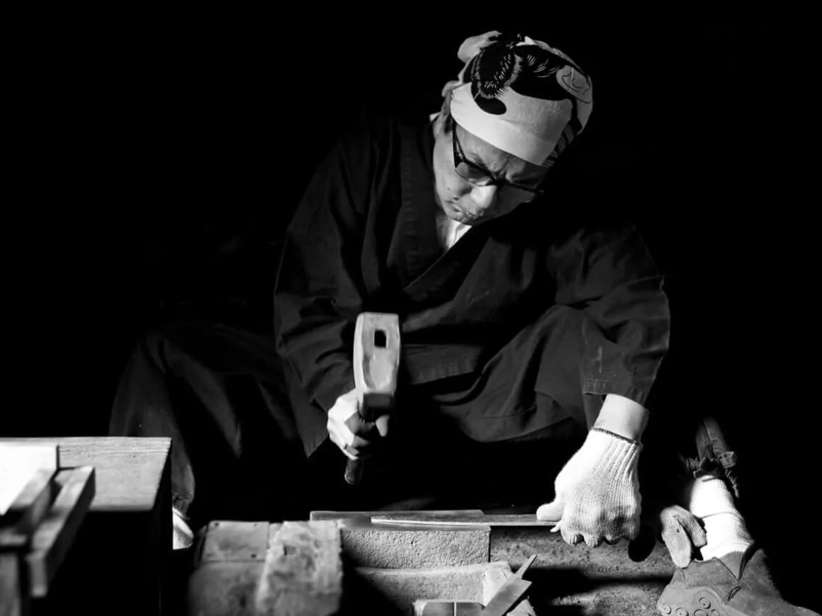 ORYOKI Santokumesser*Homura Santoku Kengata, 195 mm