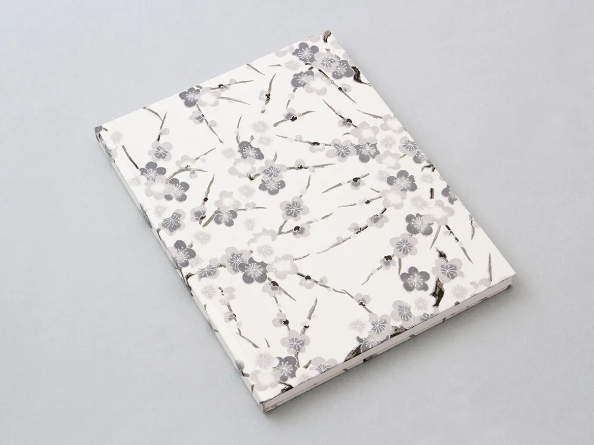 ORYOKI Japanpapier*Japanbuch Tokyo Memo, Chiyogami Blütenäste elfenbein, 17 x 22 cm