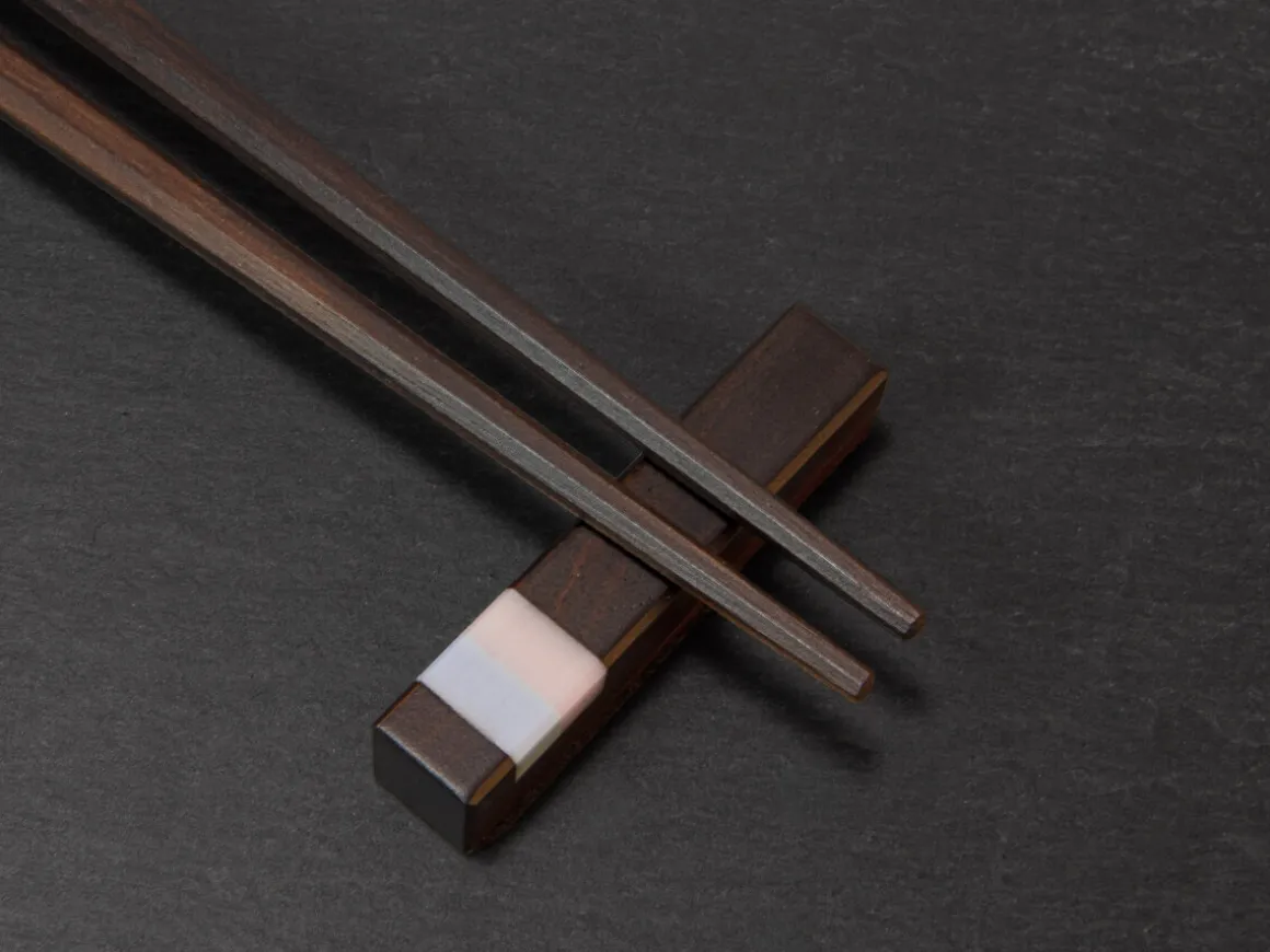 ORYOKI Essstäbchen*Japanische Essstäbchen LA Coast, Ebenholz, mit Ablage