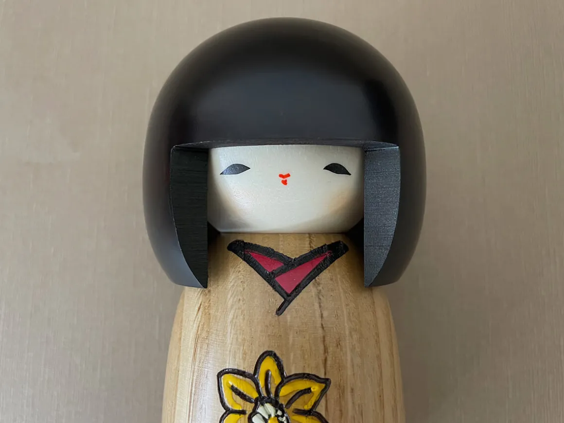 ORYOKI Kokeshi*Kokeshi: Holzpuppe Suisen