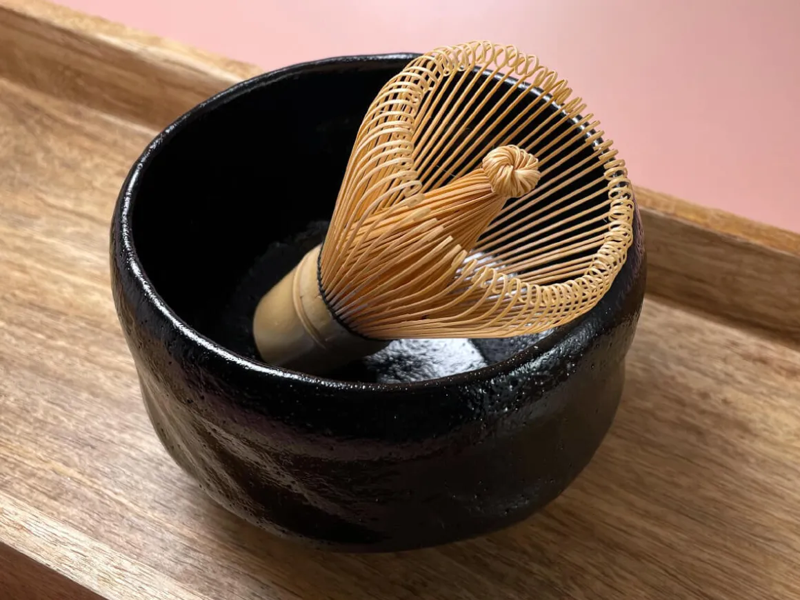 ORYOKI Matcha Besen Und Löffel*Matcha Besen golden bamboo 120