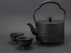 ORYOKI Tetsubin Gusseisen Wasserkessel*Nanbu Tetsubin Onaji Matsu, 1,9 l, Iwachu