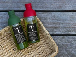 ORYOKI Mizudashi (Tee Kalt Aufgießen)*Teeflasche mit Sieb, HARIO Filter in Bottle, 300 ml, rot